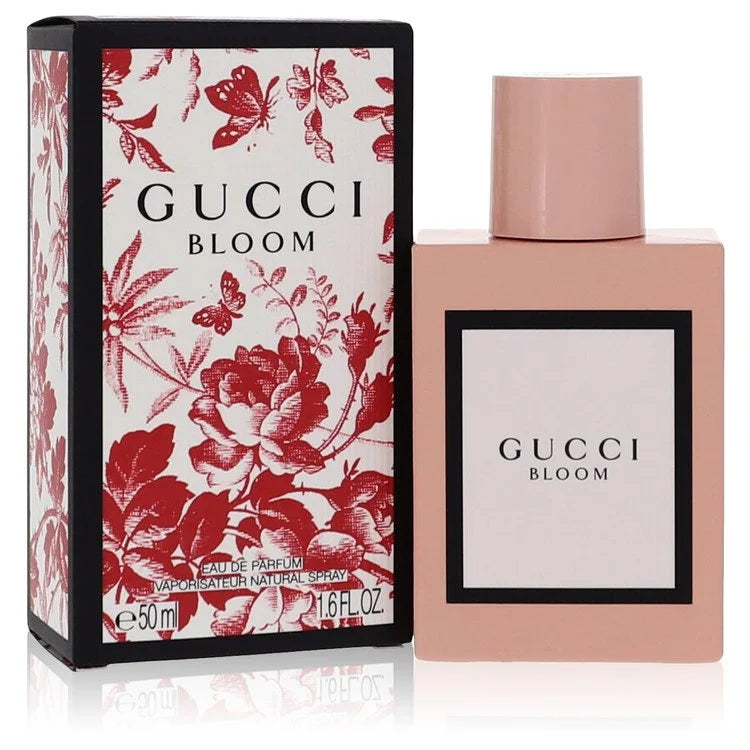 Gucci Bloom – classic white floral women’s fragrance in blush pink vintage-style bottle. 50ml